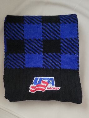 USA HOCKEY Blue & Black Check Knit Scarf